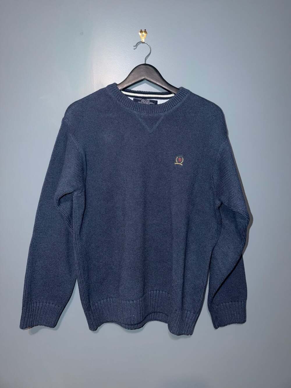 Tommy Hilfiger Men's Navy Blue Crest Knit Crewneck Sweater Size M